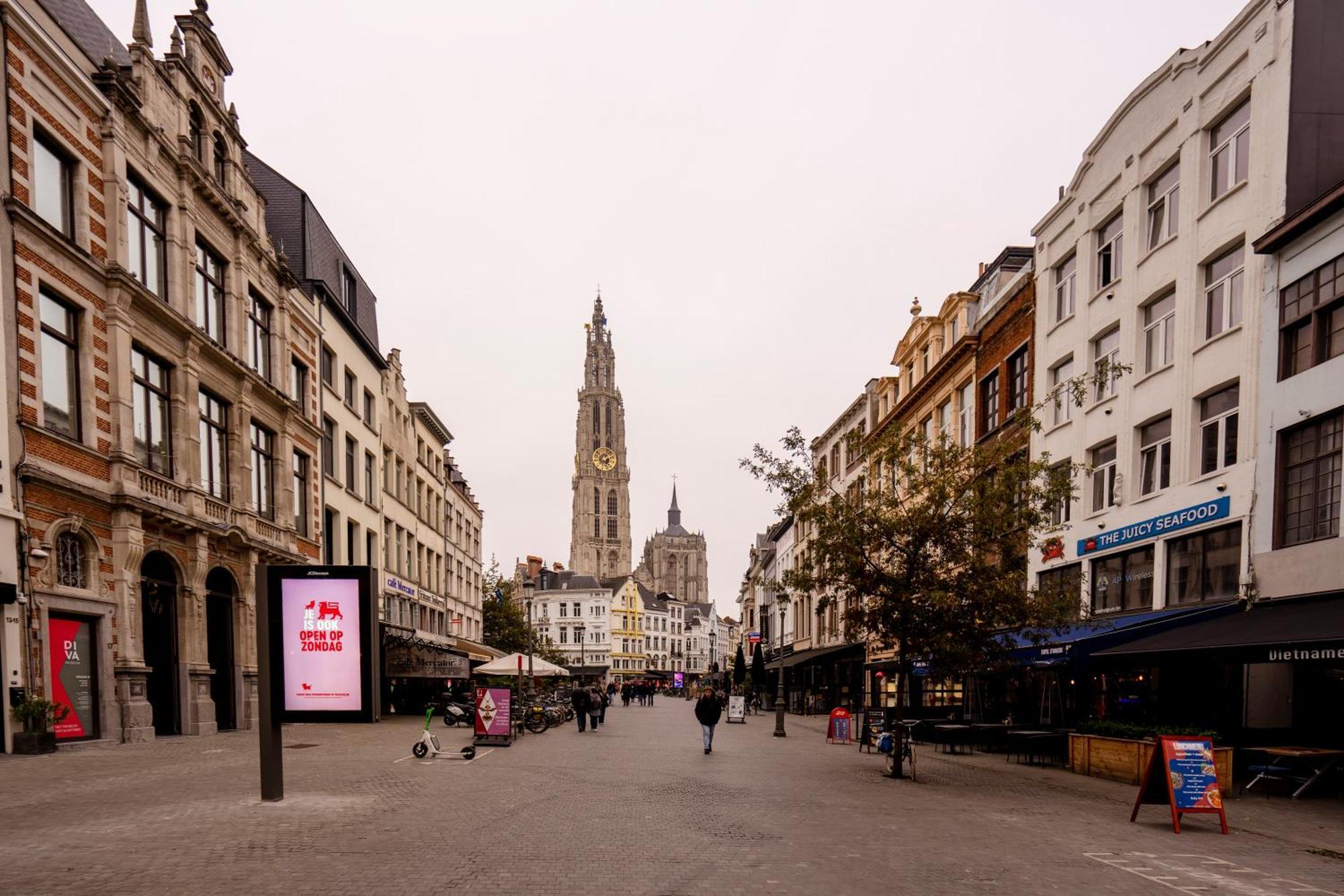 Shway - The Captain'S View Antwerp Exterior photo